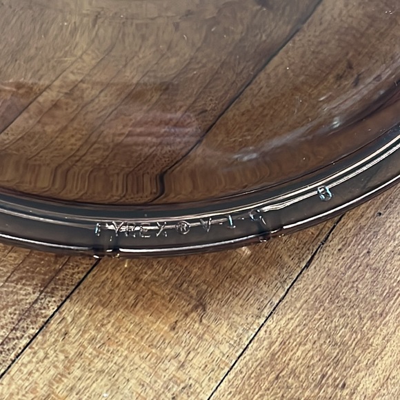 Pyrex Brown Small Lid - Picture 2 of 5